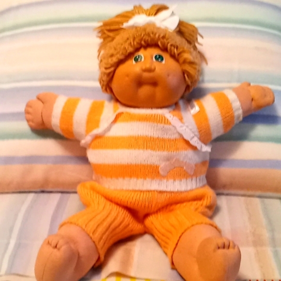Vintage 1983 Blonde, Green Eyed Cabbage Patch Kid Doll with Dimples - Picture 1 of 17